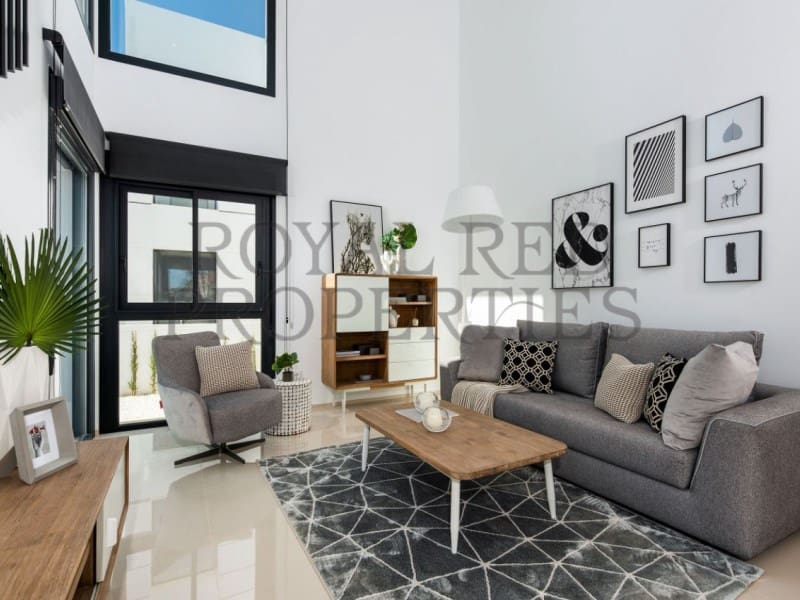 4 bedroom Villa for sale in Rojales - € 801,810 (Ref: 9262885)