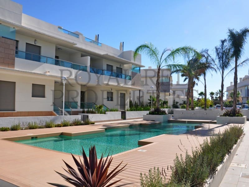 3 makuuhuone Huoneisto myytävänä paikassa Rojales - 334 000 € (Ref: 9262891)