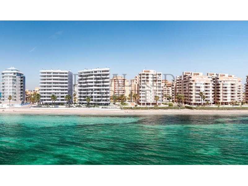 2 soveværelse Lejlighed til salg i La Manga del Mar Menor med garage - € 505.000 (Ref: 9282459)