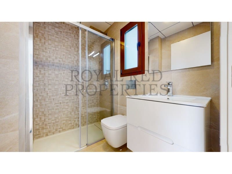 4 bedroom Semi-detached Villa for sale in Algorfa - € 350,000 (Ref: 9282460)