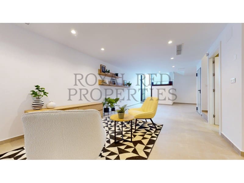 4 bedroom Semi-detached Villa for sale in Algorfa - € 350,000 (Ref: 9282460)