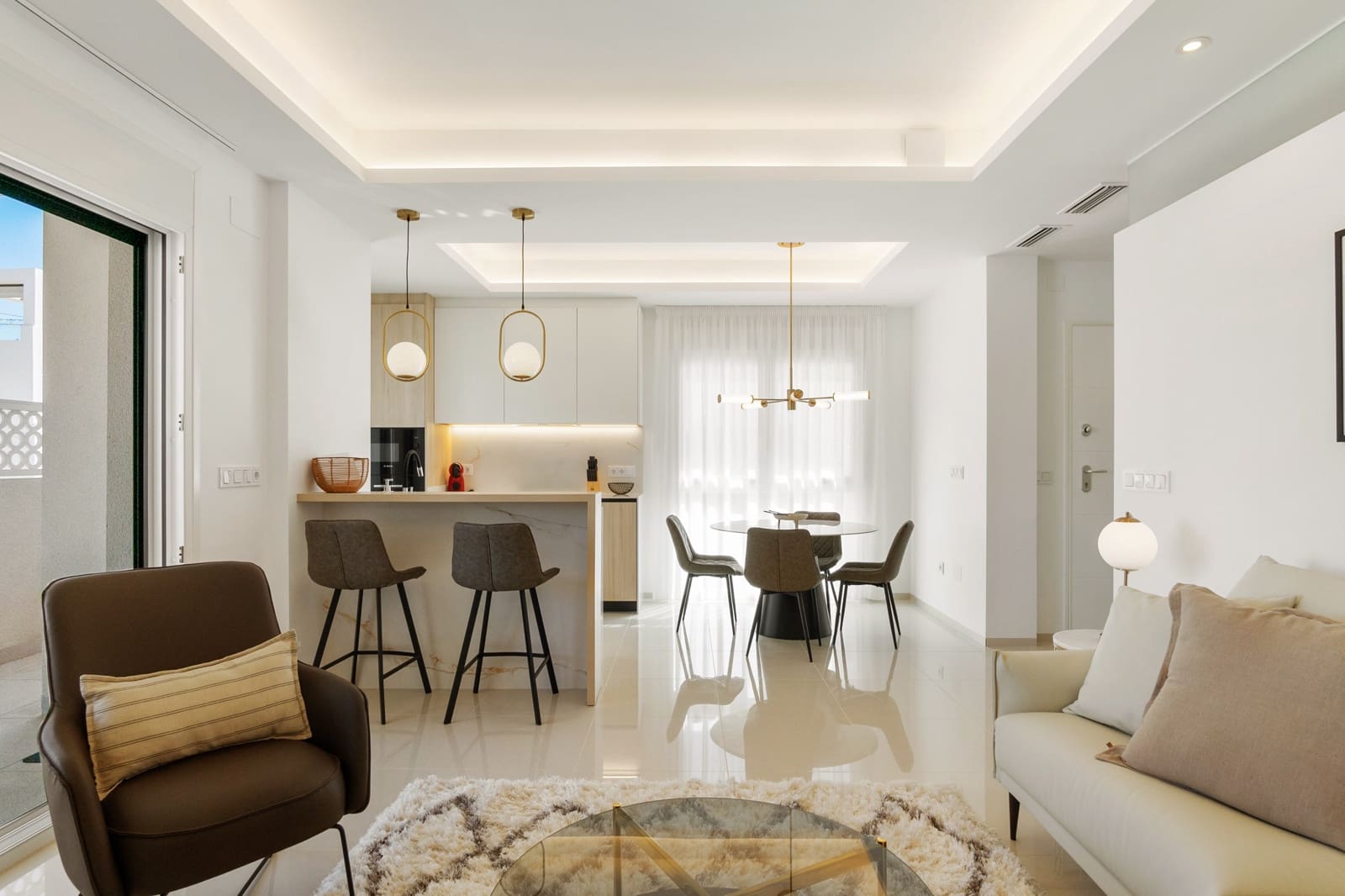 2 sypialnia Penthouse na kwatery wakacyjne w Ciudad Quesada z basenem garażem - 1 050 € (Ref: 9525535)