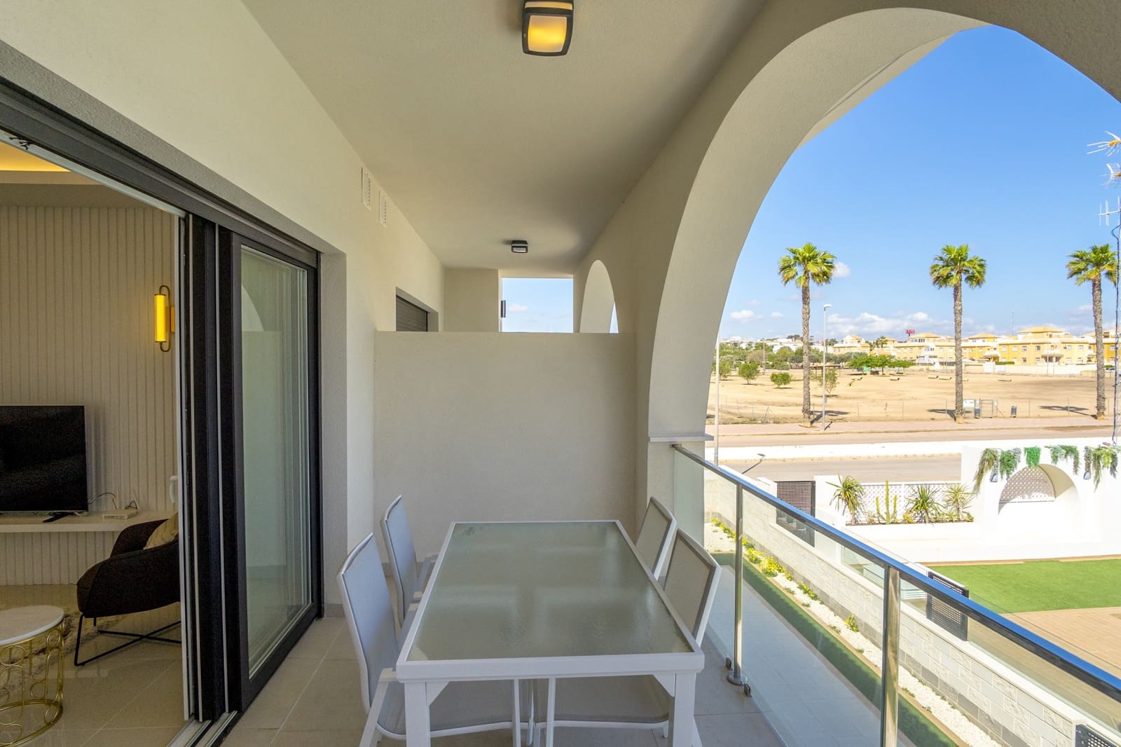 2 sypialnia Penthouse na kwatery wakacyjne w Ciudad Quesada z basenem garażem - 1 050 € (Ref: 9525535)