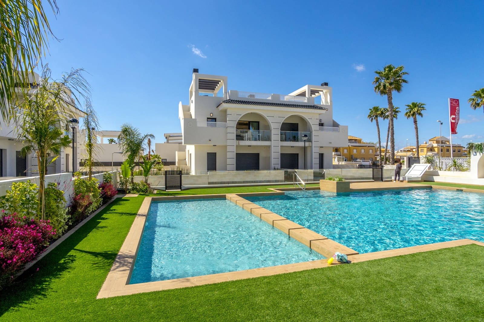 2 sypialnia Penthouse na kwatery wakacyjne w Ciudad Quesada z basenem garażem - 1 050 € (Ref: 9525535)