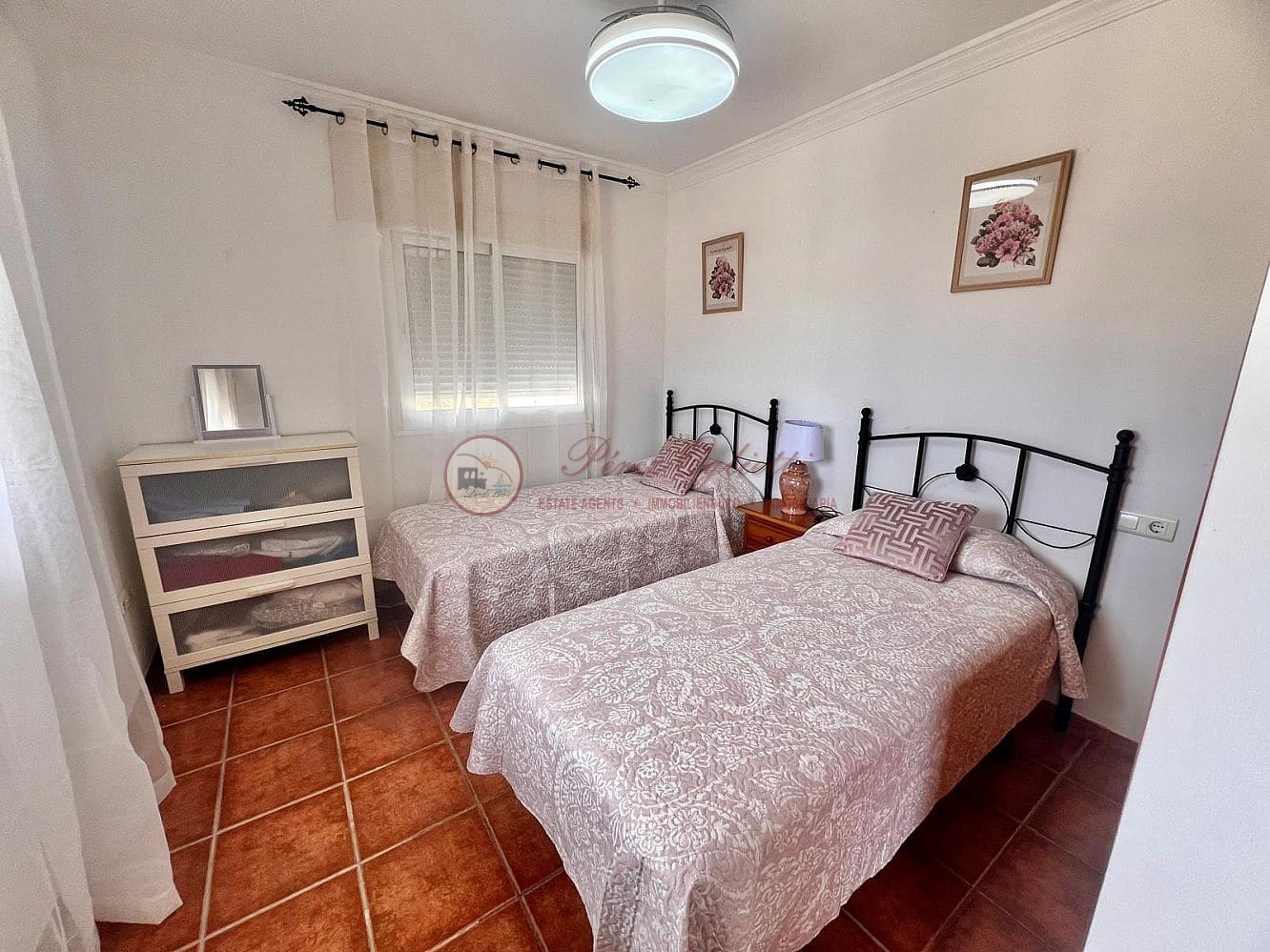 3 bedroom Apartment for rent in Torrox-Costa - € 1,250 (Ref: 10043557)