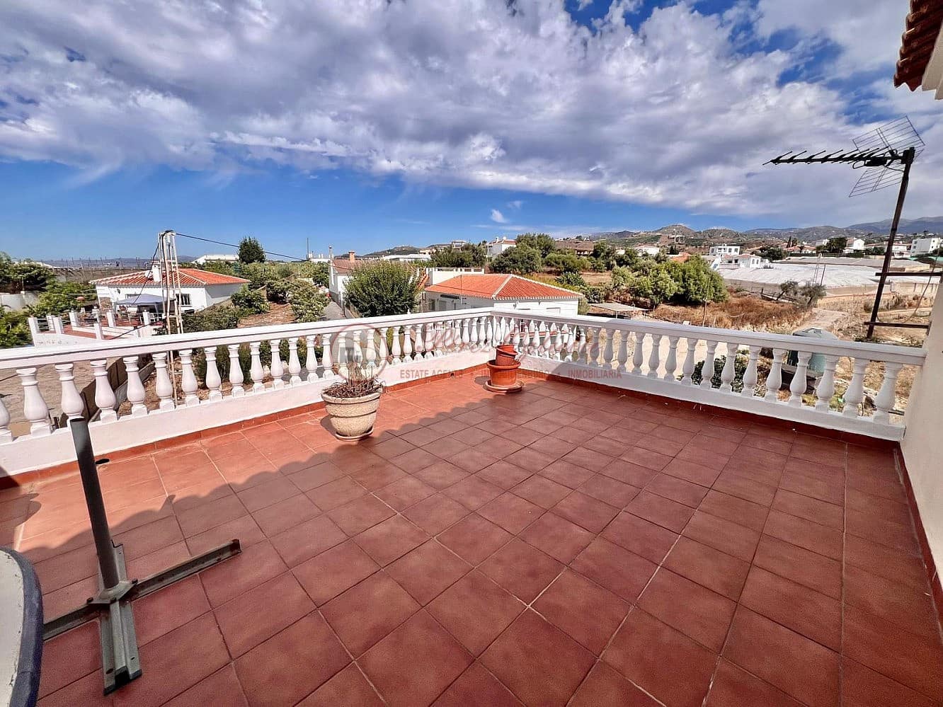 3 bedroom Apartment for rent in Torrox-Costa - € 1,250 (Ref: 10043557)