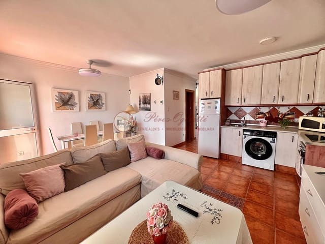 3 bedroom Apartment for rent in El Peñoncillo, Torrox - € 1,250 (Ref: 10043557)