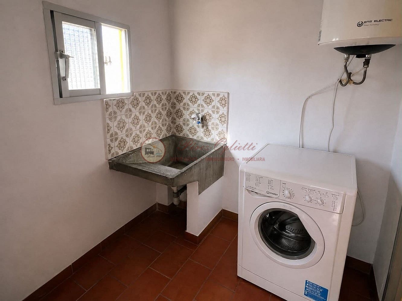 4 chambre Villa/Maison à vendre à Torrox - 169 000 € (Ref: 10044159)