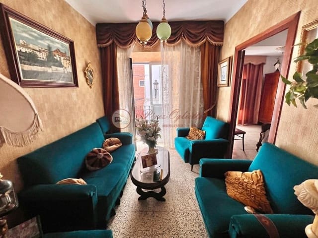 4 makuuhuone Huvila myytävänä paikassa Torrox Pueblo, Torrox - 370 000 € (Ref: 10045814)