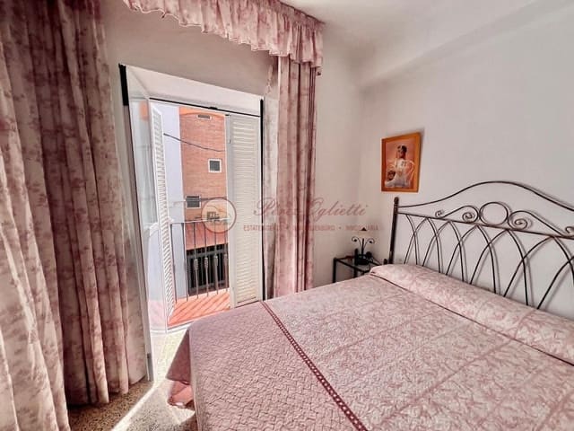 4 makuuhuone Huvila myytävänä paikassa Torrox Pueblo, Torrox - 370 000 € (Ref: 10045814)
