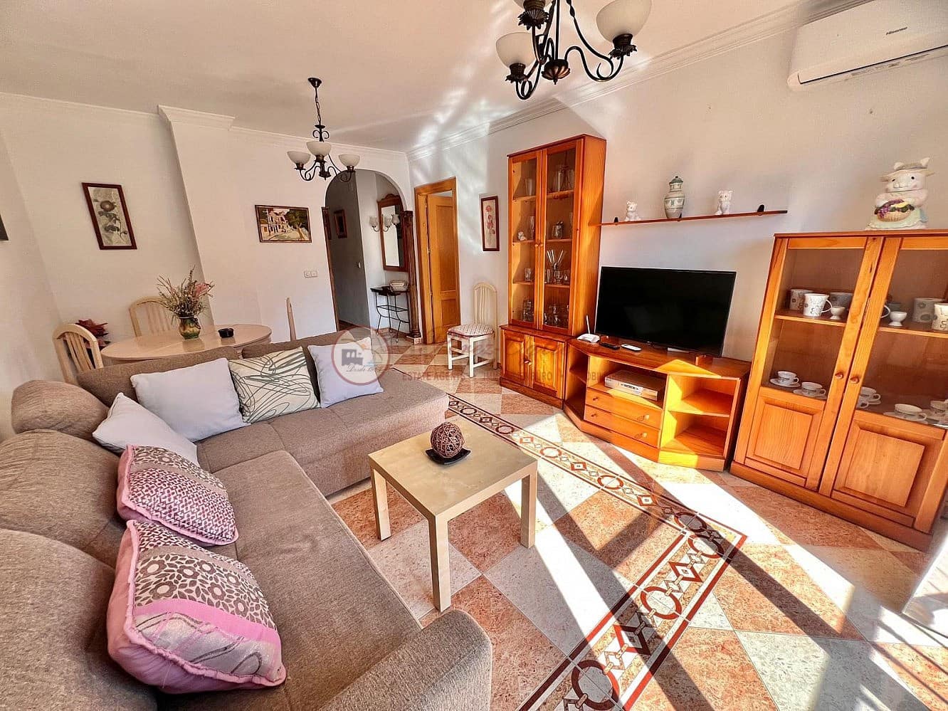 3 soverom Leilighet til leie i Torrox - € 800 (Ref: 10076904)