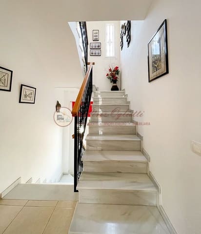 3 Zimmer Villa zu verkaufen in El Peñoncillo, Torrox mit Pool Garage - 425.000 € (Ref: 10079106)