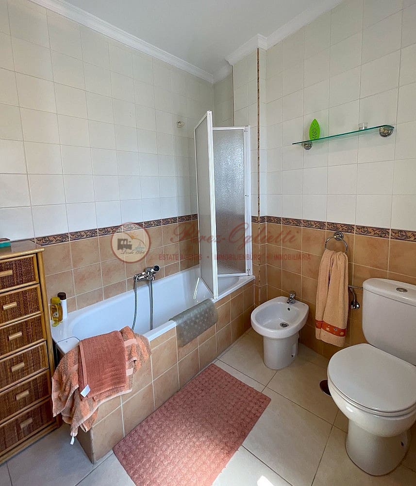 3 Zimmer Villa zu verkaufen in Torrox-Costa mit Pool Garage - 425.000 € (Ref: 10079106)