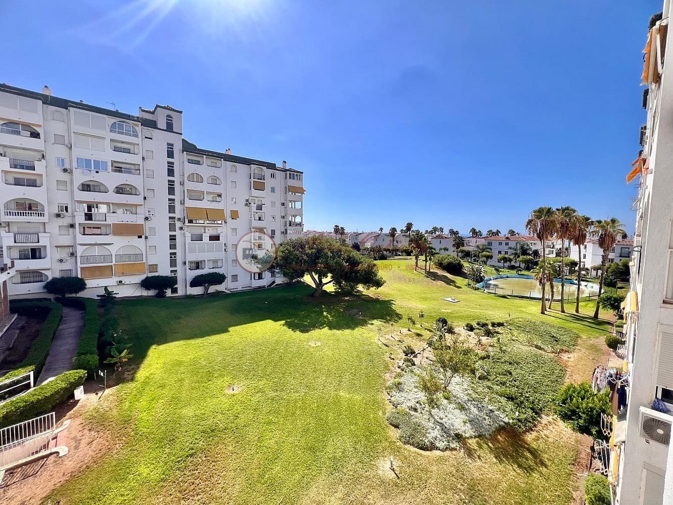 1 soveværelse Lejlighed til leje i Torrox-Costa med swimmingpool - € 850 (Ref: 10079107)