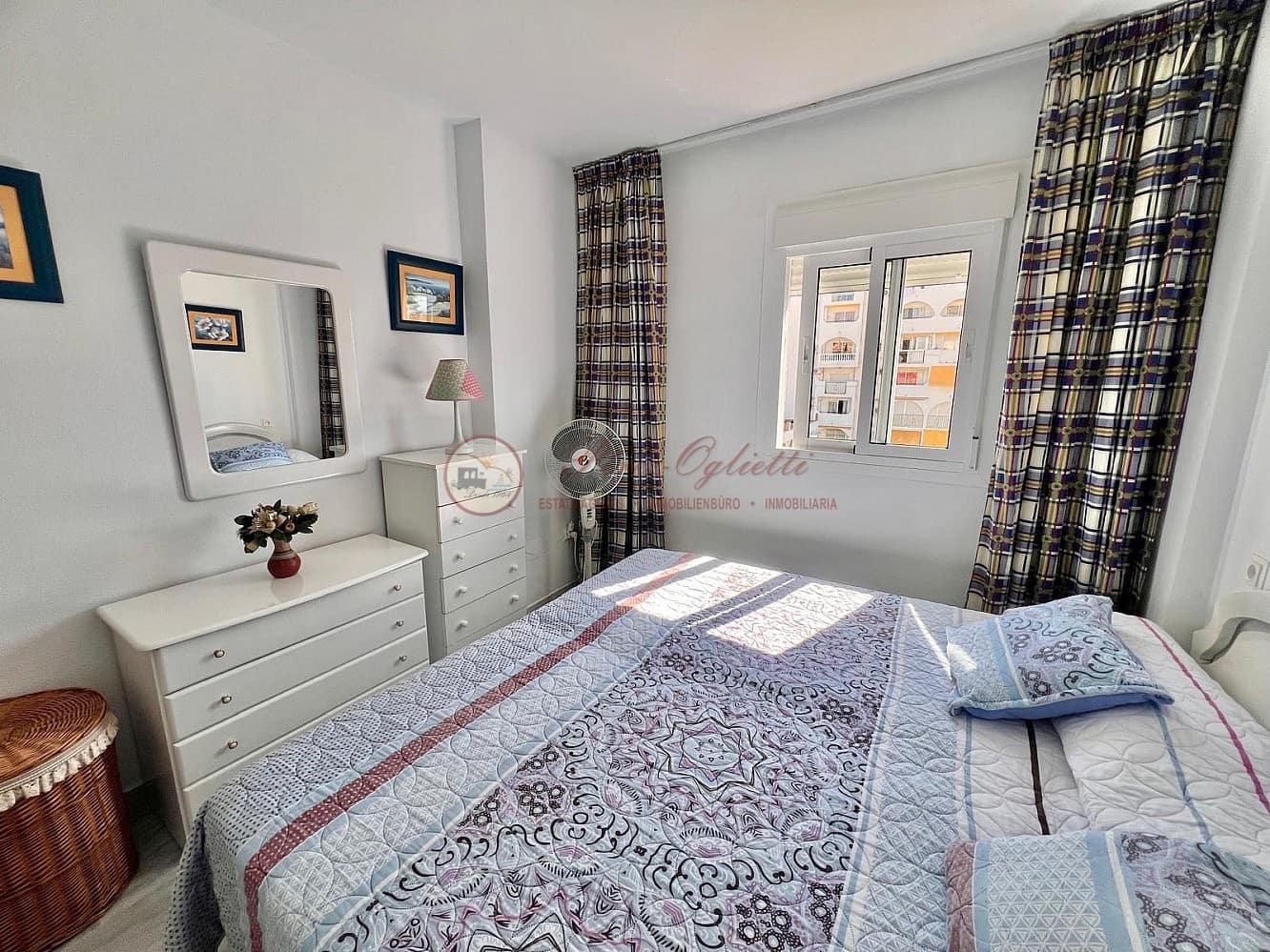 1 soveværelse Lejlighed til leje i Torrox-Costa med swimmingpool - € 850 (Ref: 10079107)