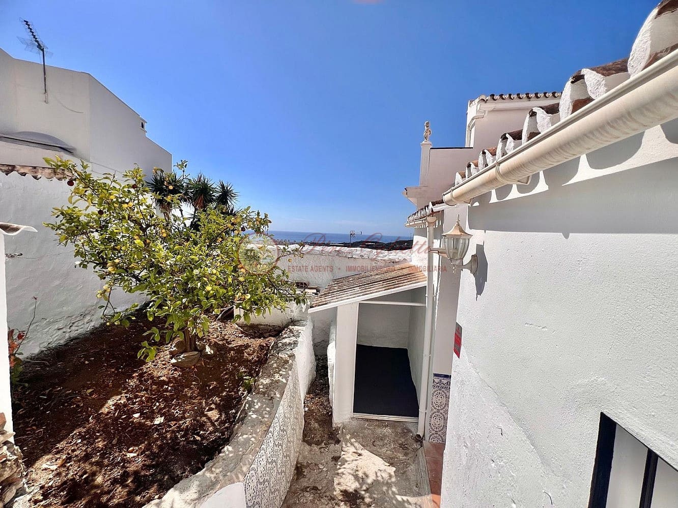 2 soverom Villa til salgs i Torrox - € 145 000 (Ref: 10149320)