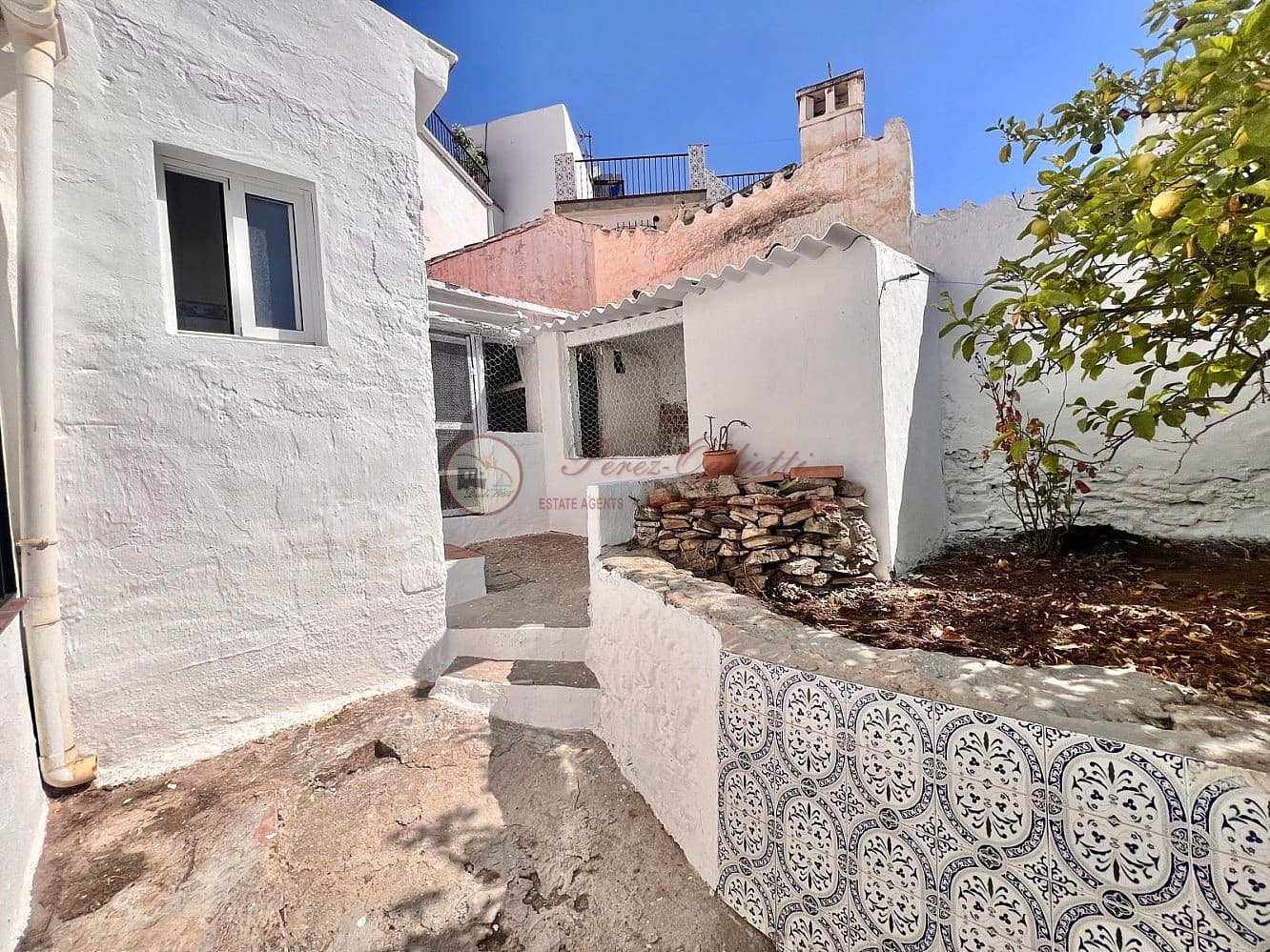 2 soverom Villa til salgs i Torrox - € 145 000 (Ref: 10149320)