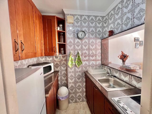 1 soverom Leilighet til leie i El Peñoncillo, Torrox med svømmebasseng - € 600 (Ref: 10172159)