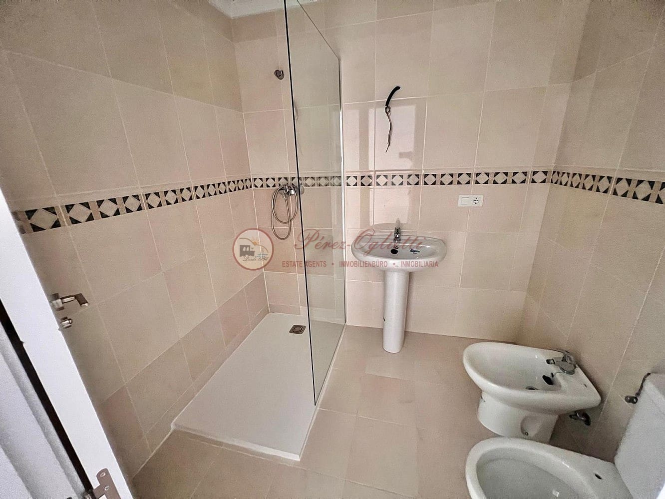 2 soverom Leilighet til salgs i Torrox med garasje - € 195 000 (Ref: 10185878)