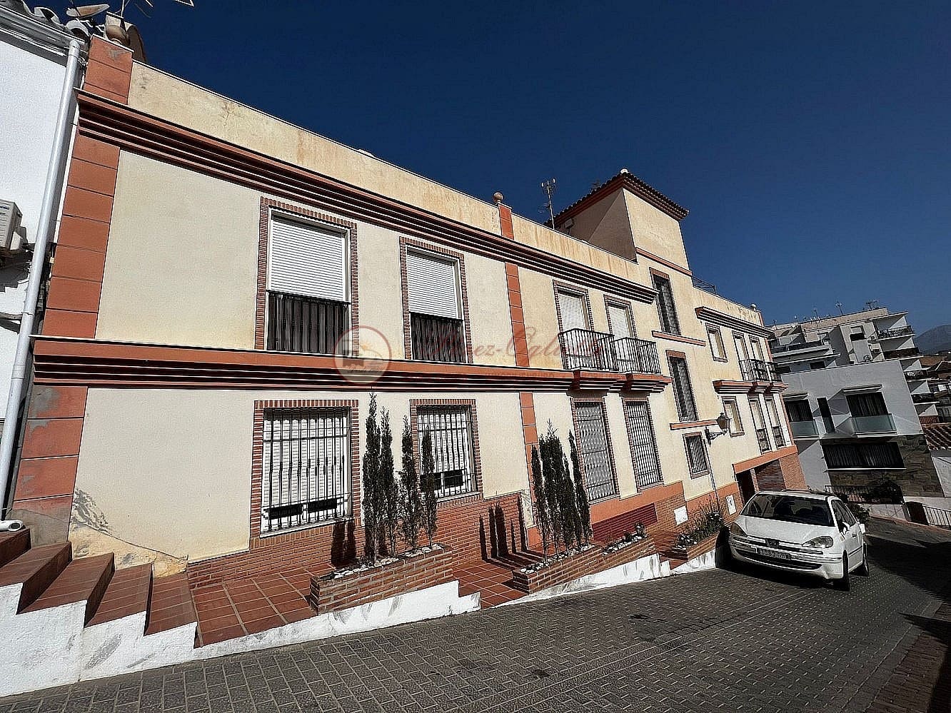 2 soverom Leilighet til salgs i Torrox med garasje - € 195 000 (Ref: 10185878)