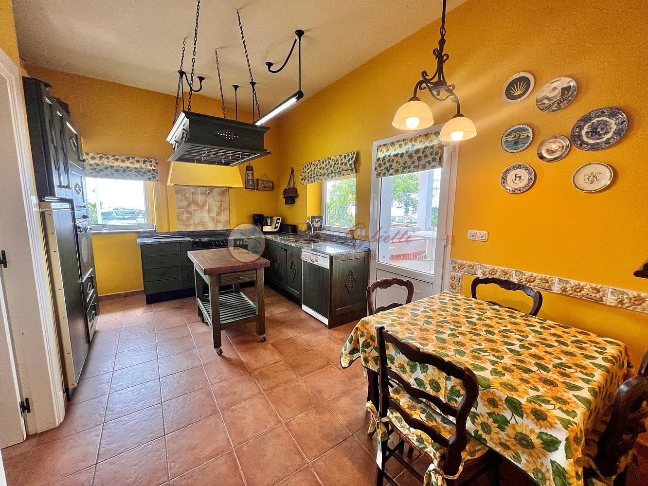 3 soverom Villa til salgs i Torrox-Costa - € 675 000 (Ref: 8220997)