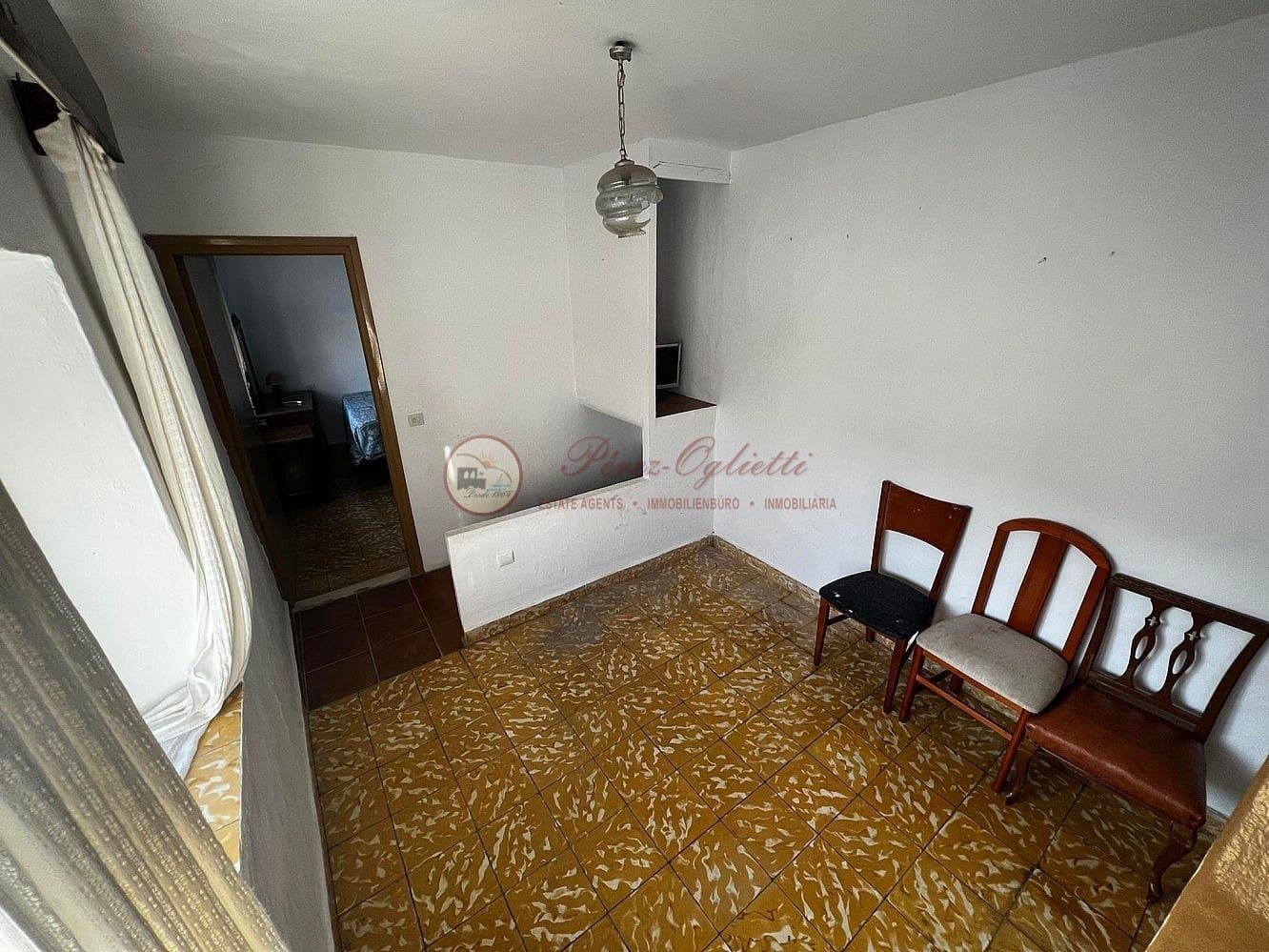 4 soveværelse Villa til salg i Torrox - € 160.000 (Ref: 8229757)