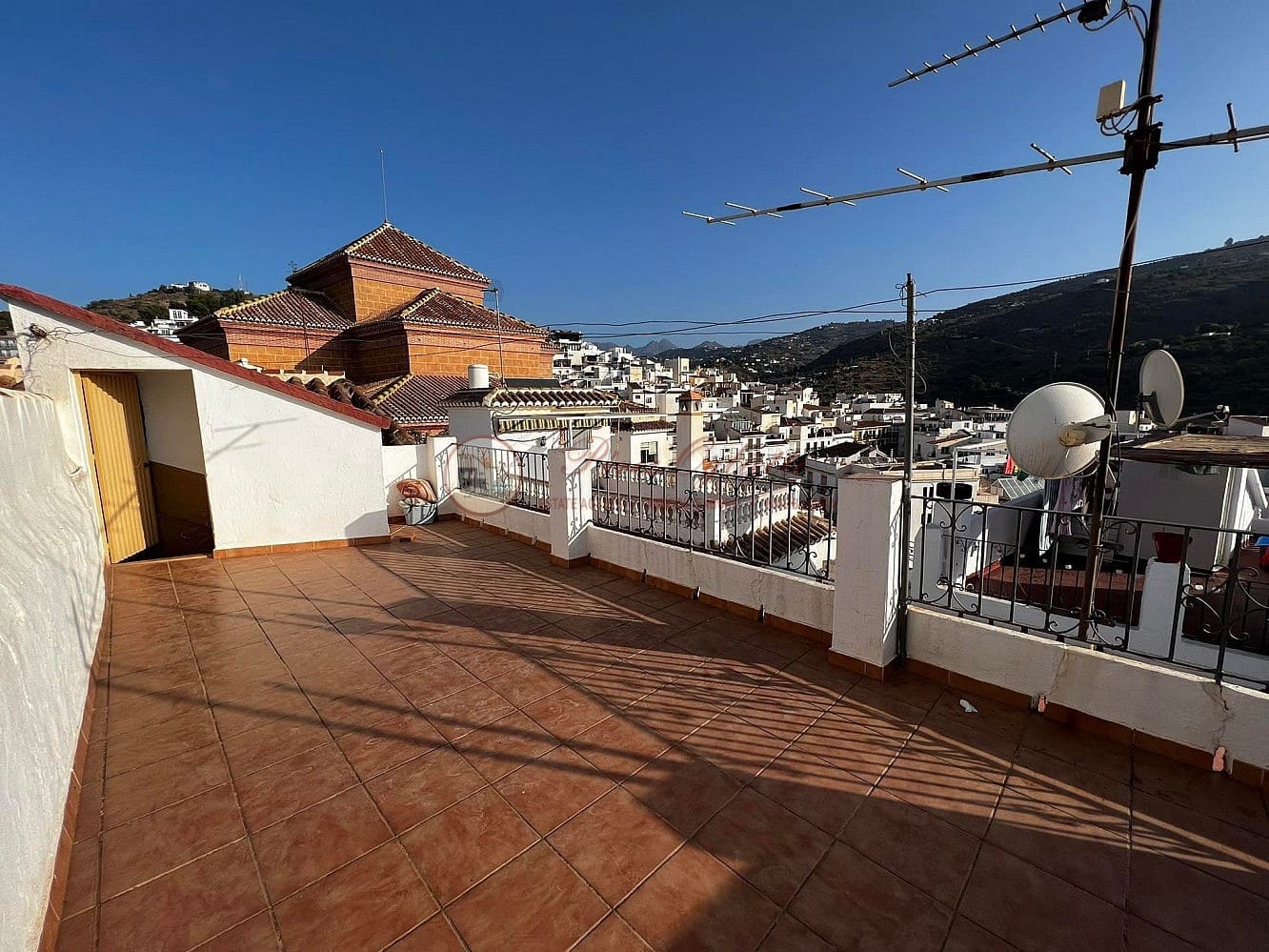 4 soveværelse Villa til salg i Torrox - € 160.000 (Ref: 8229757)