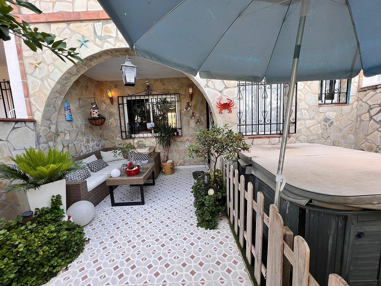 3 quarto Moradia para venda em Nerja com piscina - 350 000 € (Ref: 8471470)