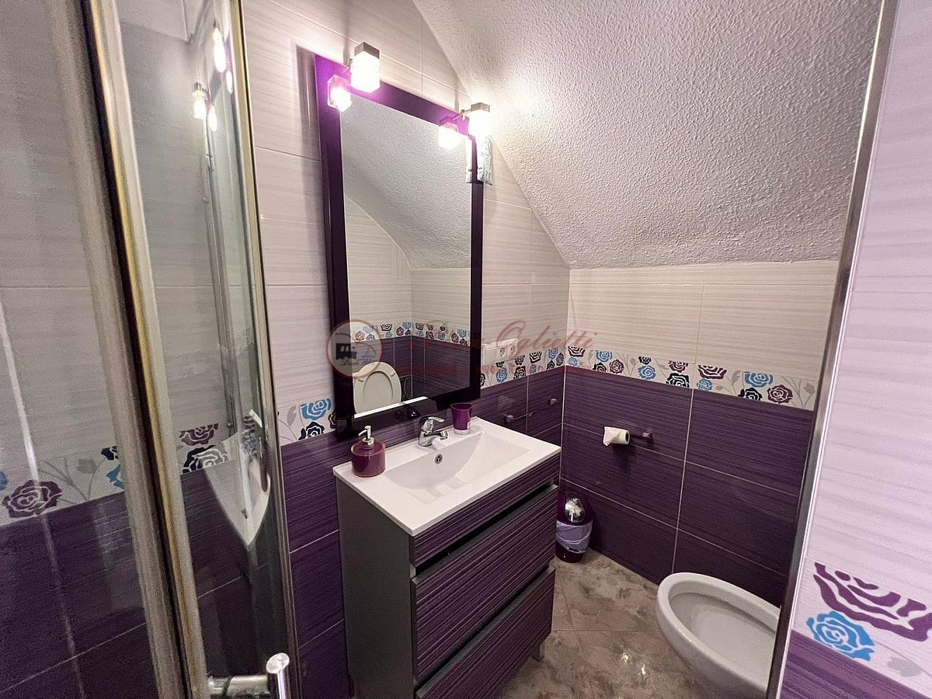 3 quarto Moradia para venda em Nerja com piscina - 350 000 € (Ref: 8471470)