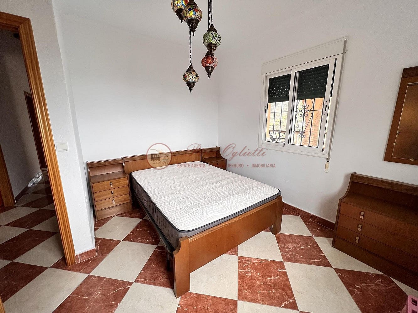 4 bedroom Apartment for rent in Torrox with pool garage - € 780 (Ref: 8481134)