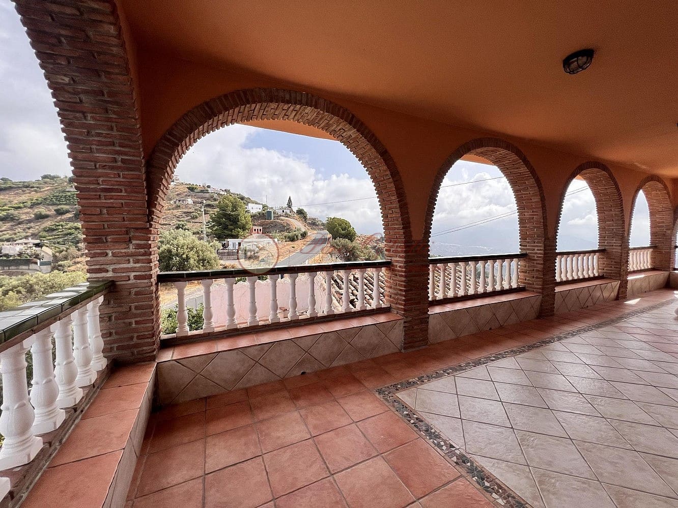 4 bedroom Apartment for rent in Torrox with pool garage - € 780 (Ref: 8481134)