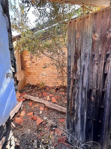 Finca/Landgut zu verkaufen in Torrox Pueblo, Torrox - 86.000 € (Ref: 8510557)