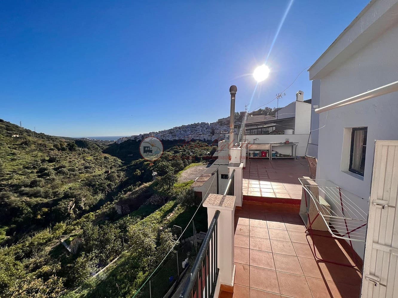 4 slaapkamer Villa te koop in Torrox - € 210.000 (Ref: 8666158)