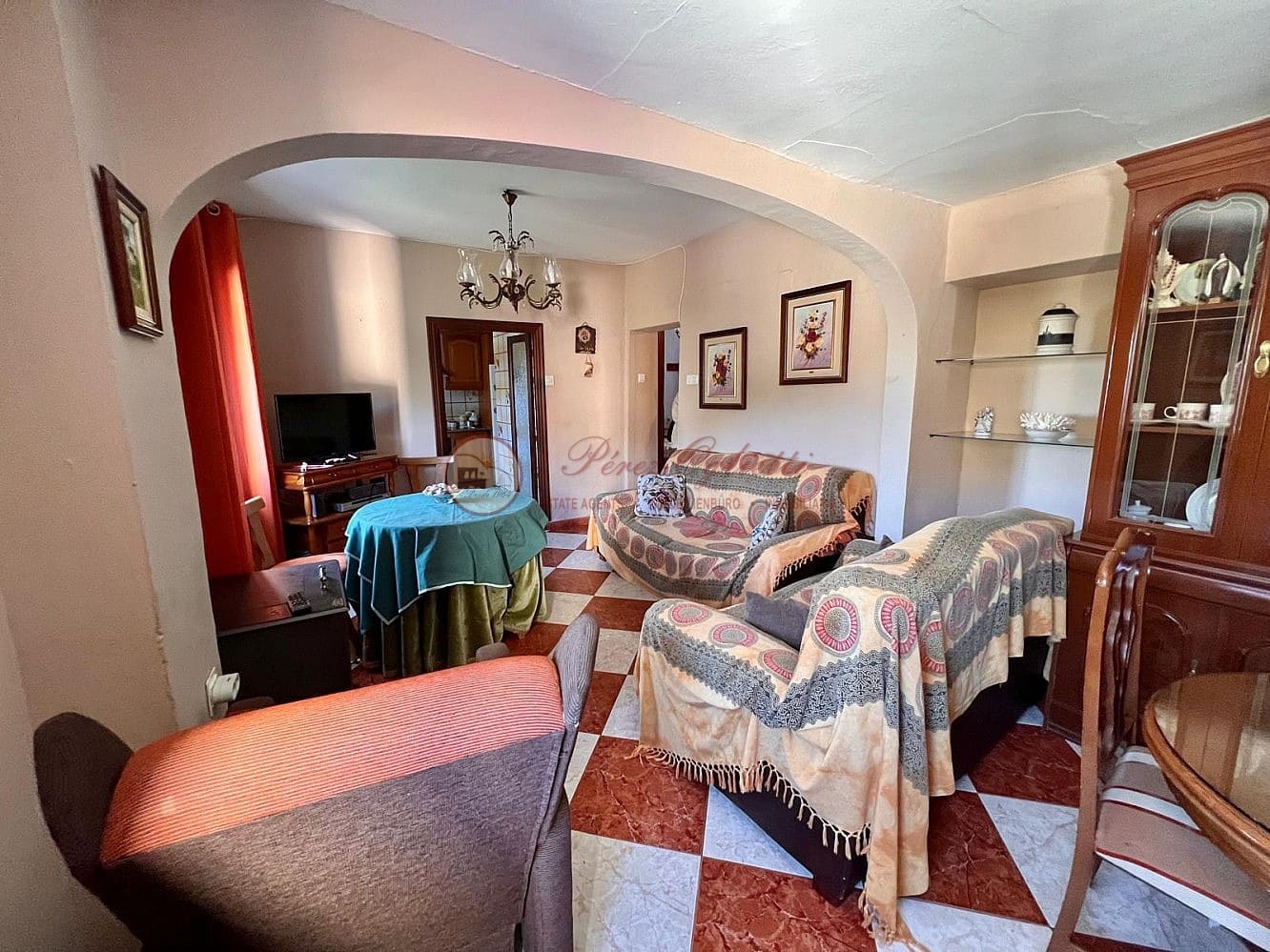 4 slaapkamer Villa te koop in Torrox - € 210.000 (Ref: 8666158)