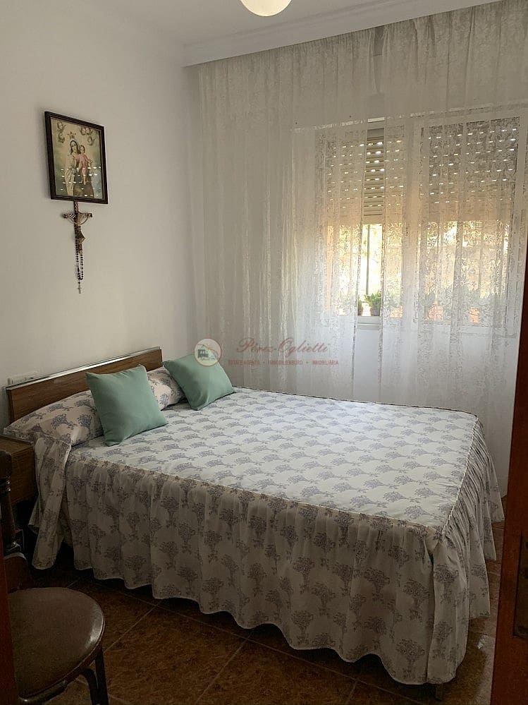 3 soveværelse Villa til salg i Torrox-Costa med garage - € 375.000 (Ref: 8837934)