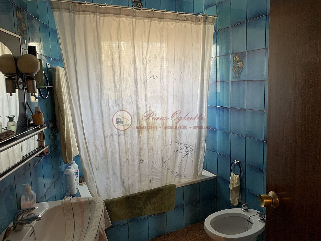 3 soveværelse Villa til salg i Torrox-Costa med garage - € 375.000 (Ref: 8837934)