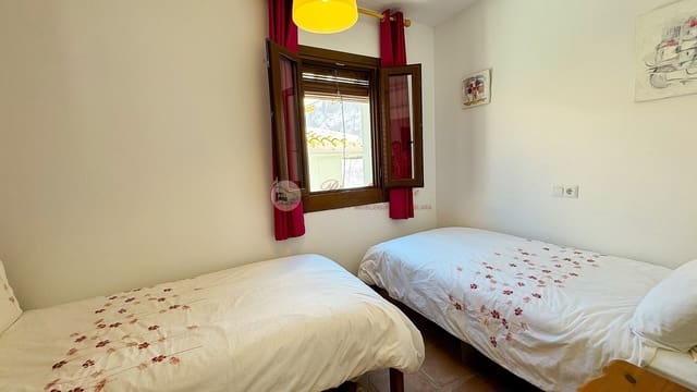 2 soveværelse Villa til salg i Frigiliana - € 229.000 (Ref: 8862983)