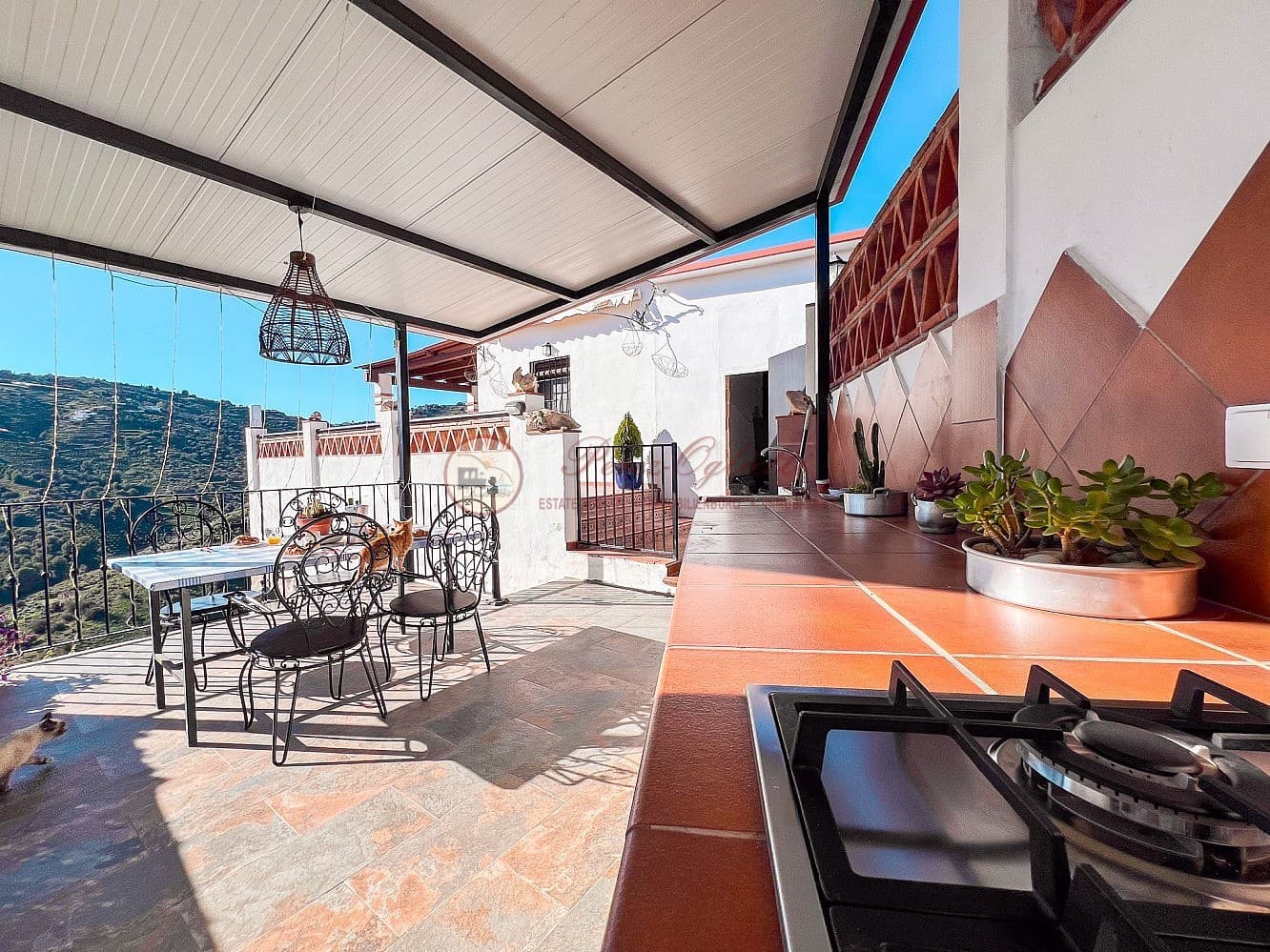 2 soveværelse Villa til salg i Torrox med swimmingpool garage - € 360.000 (Ref: 8866478)