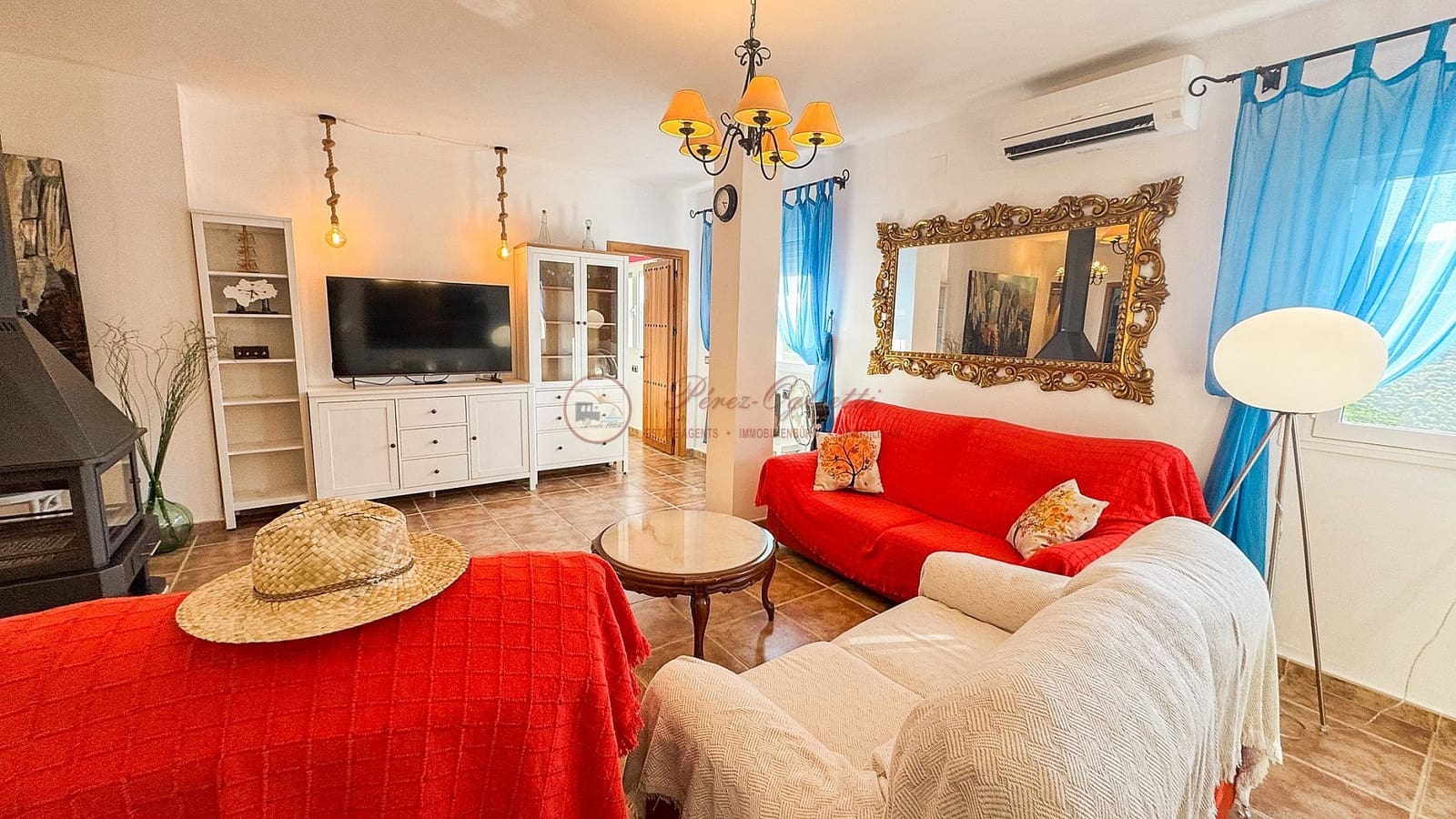 2 soveværelse Villa til salg i Torrox med swimmingpool garage - € 360.000 (Ref: 8866478)