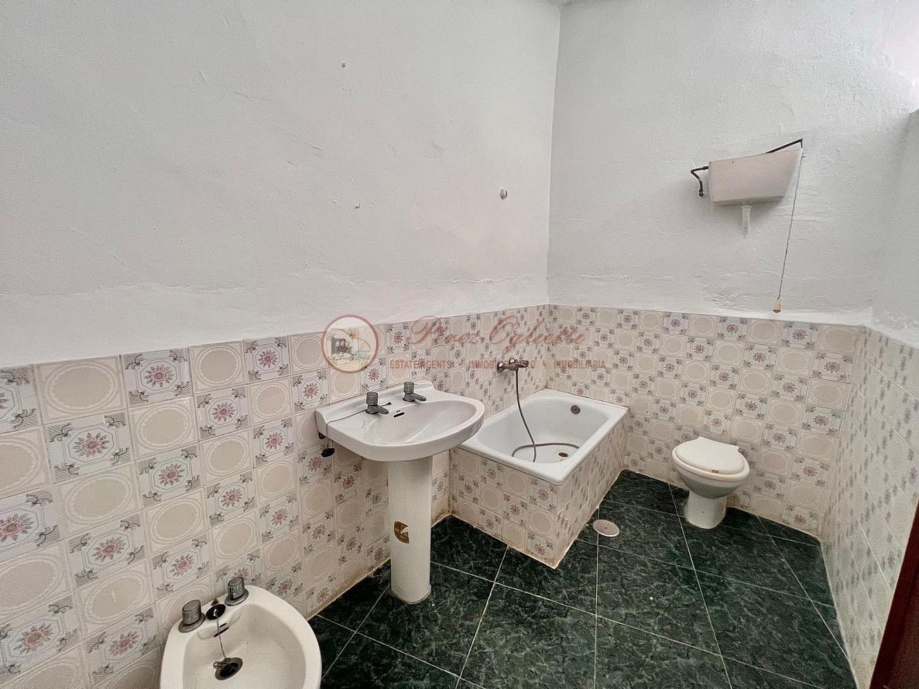 2 bedroom Villa for sale in Torrox - € 115,000 (Ref: 8895981)