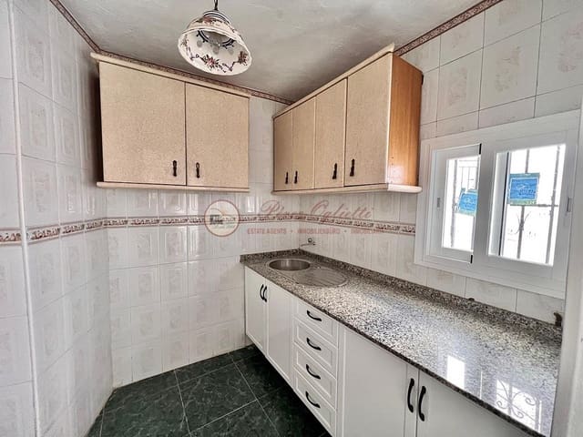 2 soverom Villa til salgs i Torrox Pueblo, Torrox - € 115 000 (Ref: 8895981)