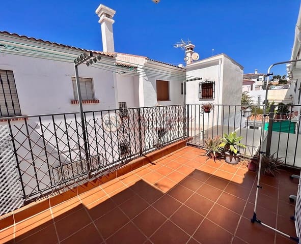 3 soveværelse Villa til salg i El Peñoncillo, Torrox - € 325.000 (Ref: 8902736)