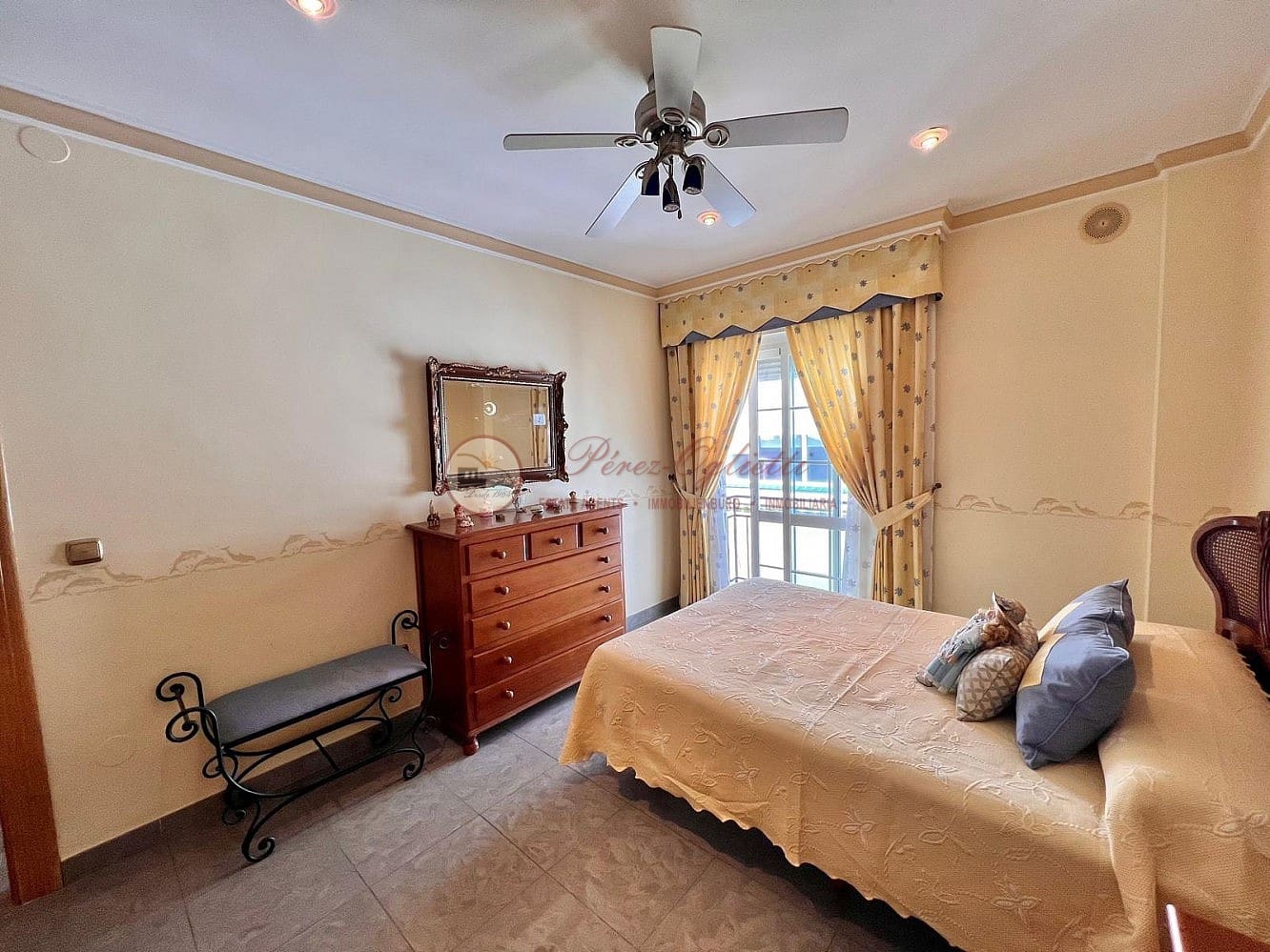 5 quarto Apartamento para venda em Torrox - 240 000 € (Ref: 8935836)