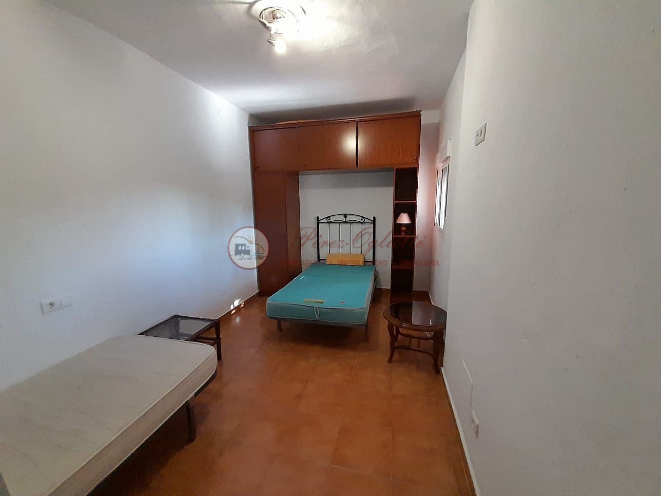 3 Zimmer Haus zu vermieten in Torrox mit Garage - 800 € (Ref: 9029053)