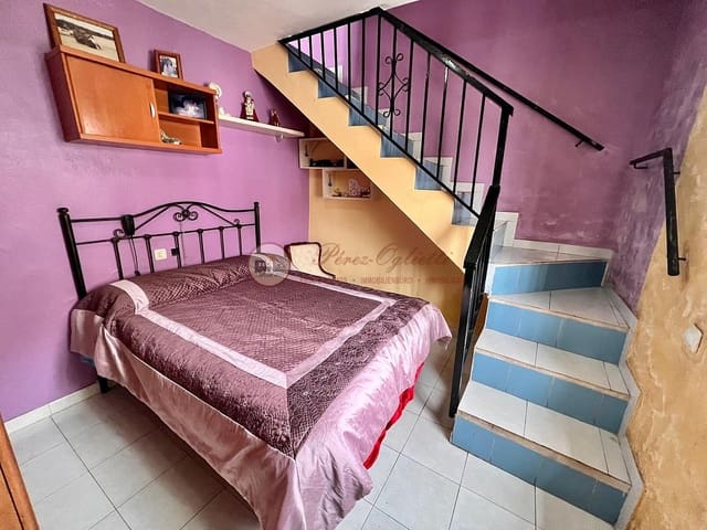 2 soveværelse Villa til salg i Torrox Pueblo, Torrox - € 127.000 (Ref: 9064742)