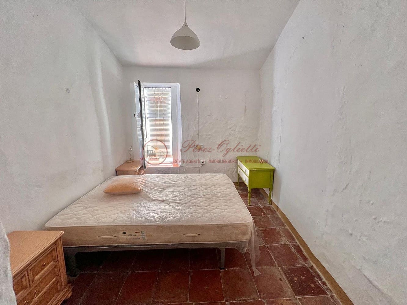 Villa te koop in Torrox - € 77.000 (Ref: 9147717)