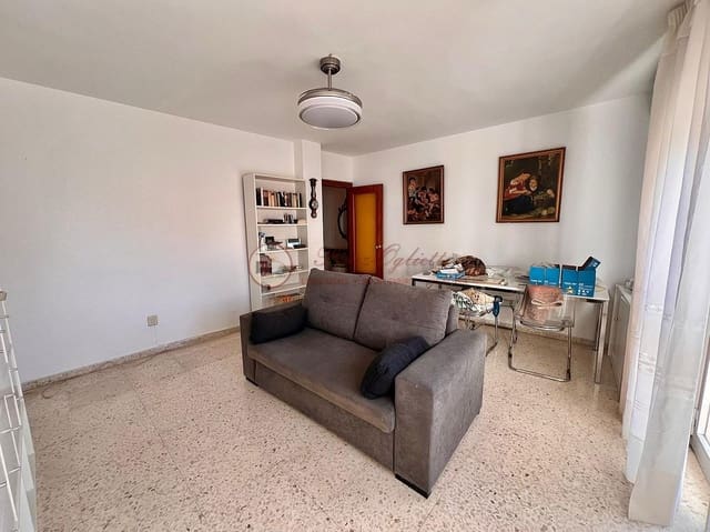 4 soveværelse Lejlighed til salg i Torrox Pueblo, Torrox - € 209.000 (Ref: 9271565)