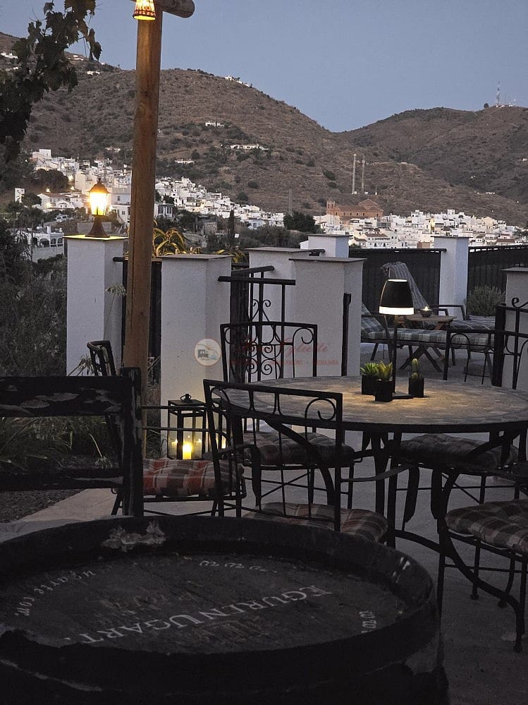 3 slaapkamer Finca/Landhuis te koop in Torrox met zwembad garage - € 365.000 (Ref: 9373624)