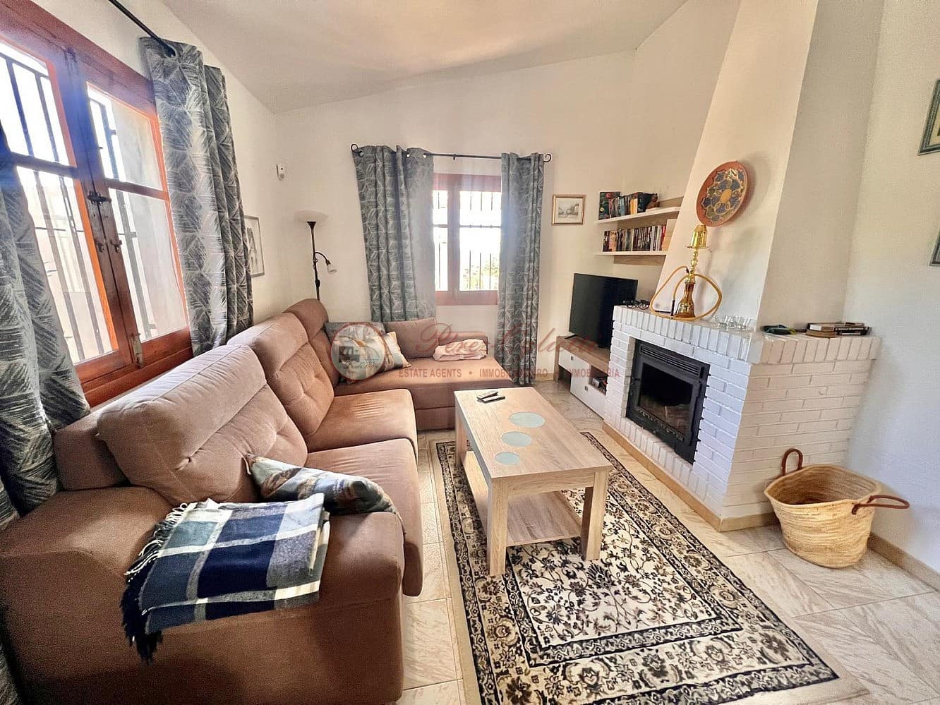 3 slaapkamer Finca/Landhuis te koop in Torrox met zwembad garage - € 365.000 (Ref: 9373624)