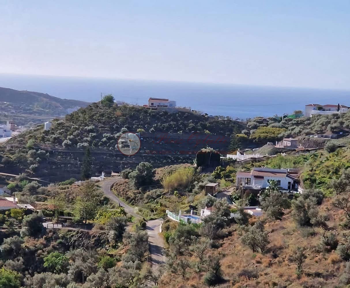 3 slaapkamer Finca/Landhuis te koop in Torrox met zwembad garage - € 365.000 (Ref: 9373624)